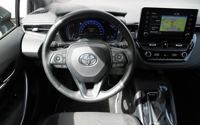 Toyota Corolla cena 109900 przebieg: 42100, rok produkcji 2020 z Stąporków małe 172